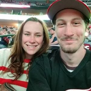 Meet your Posher, Cait